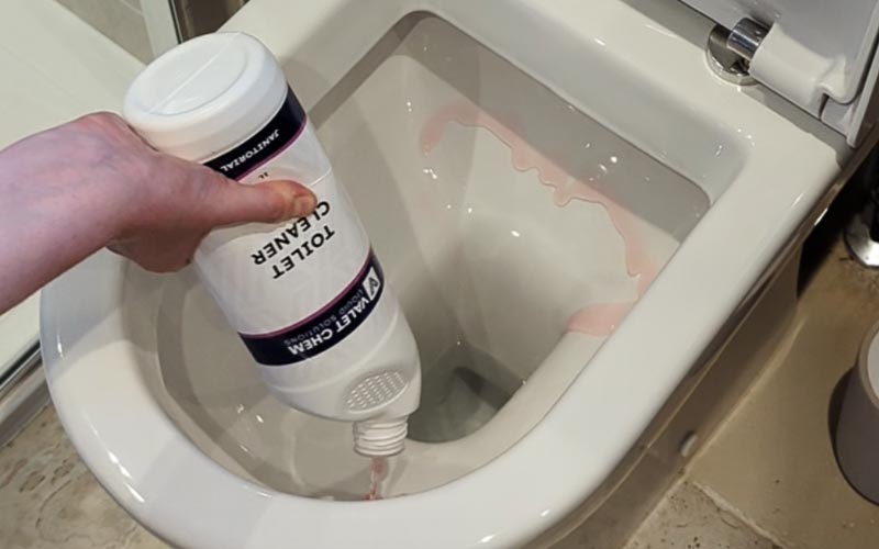 Leading Solvents Valet-Chem Bulk Janitorial Cleaning Products